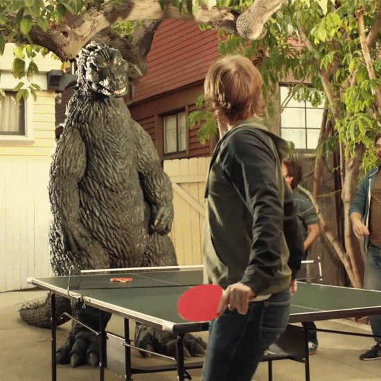 Godzilla ping pong